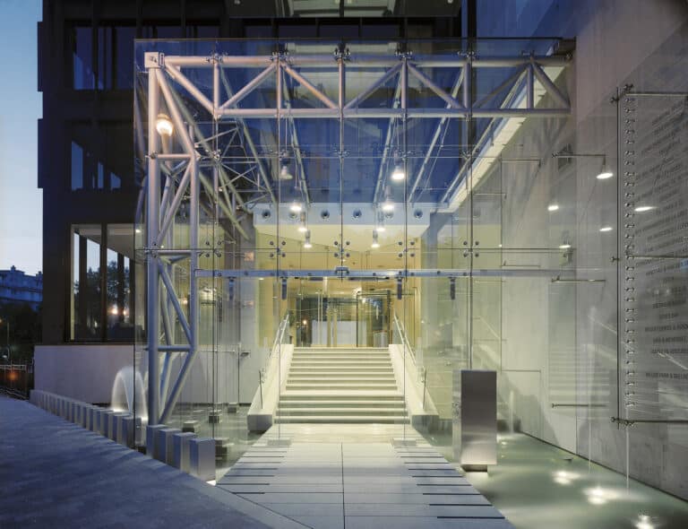 VAN EETVELDE ARCHITECTS - IT Tower