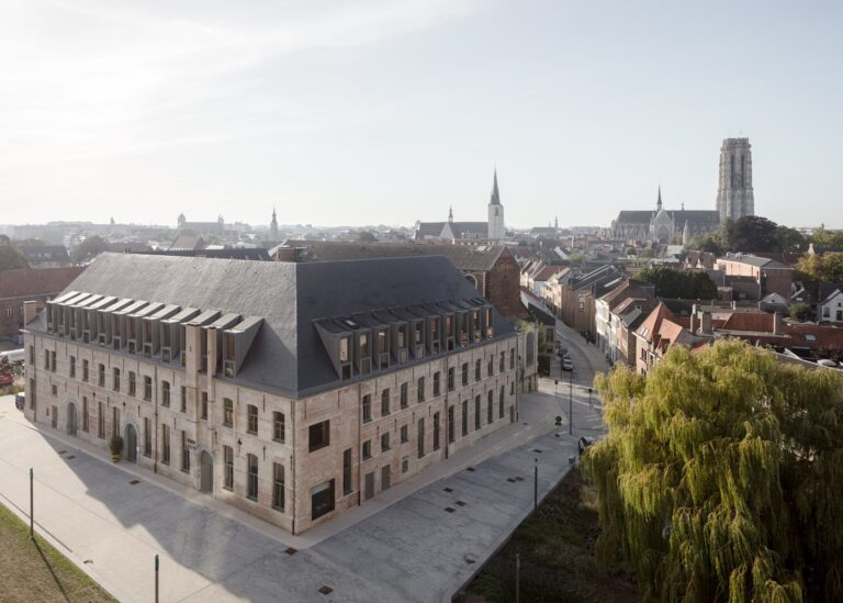 bibliothèque predikherenklooster malines (c) stijn bollaert