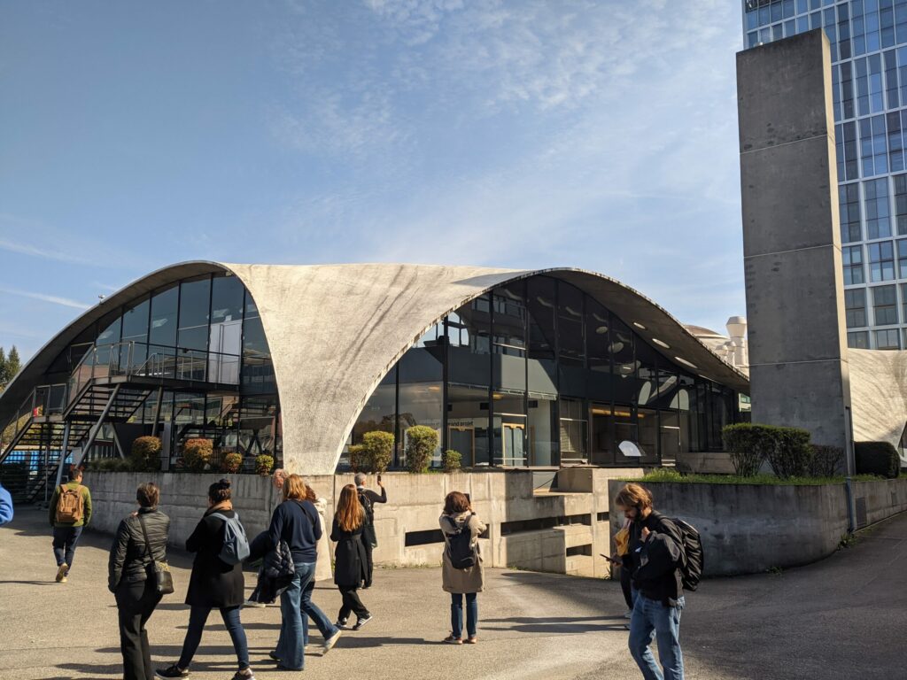 pxl 20250930 140211183