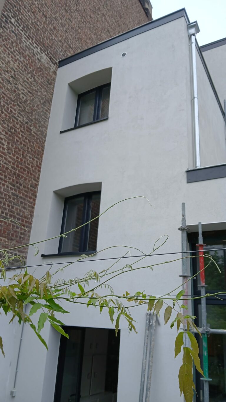 whatsapp image 2025 11 21 à 15.30.50 c11810ef